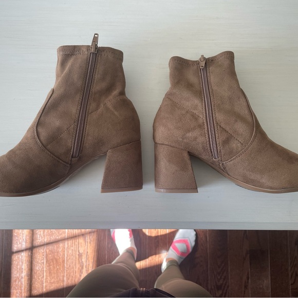 Nine West 9x9 Technology Suede Bootie - 5.5 Never Been Worn - Picture 2 of 5